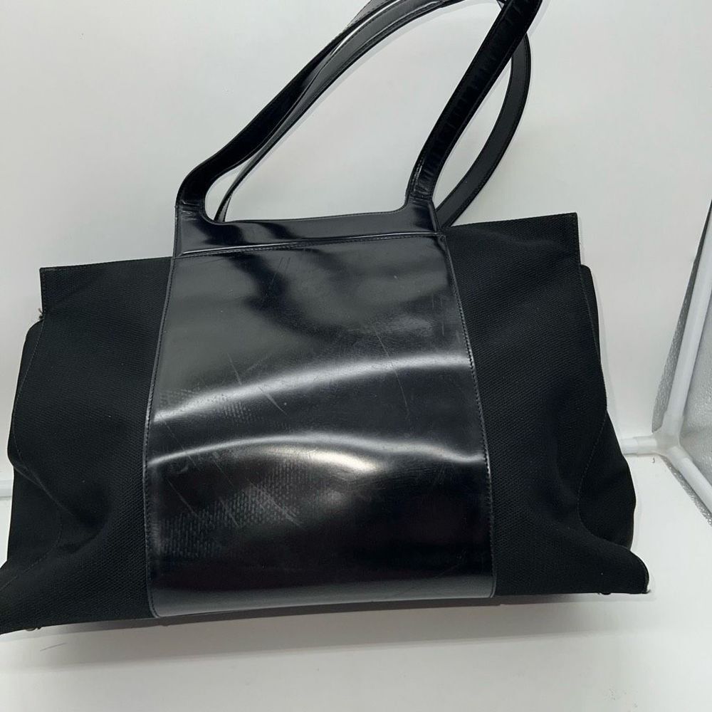 Salvatore Ferragamo Vintage Gancini Black Nylon and Patent Leather Shoulder Bag - Picture 7 of 16